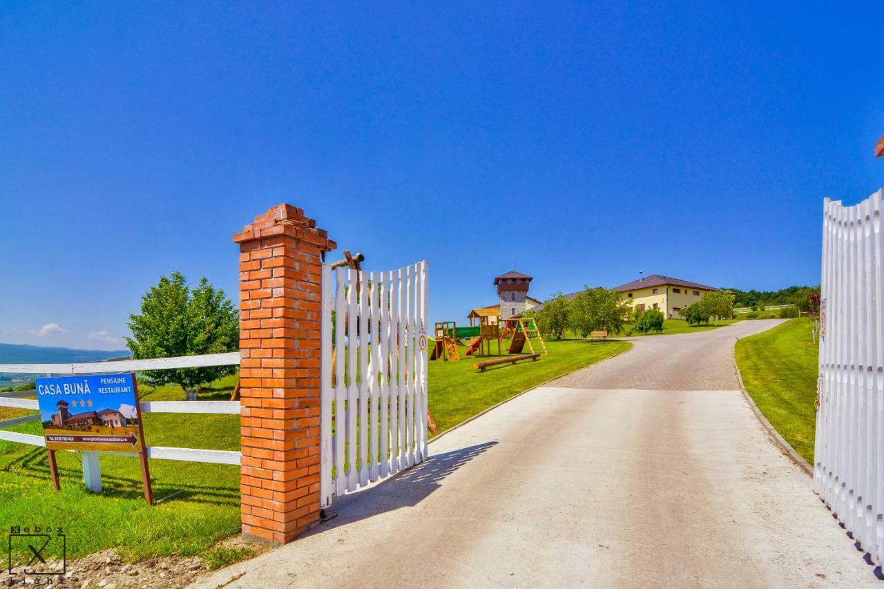Pensiunea Casa Buna Gîrbova Exterior foto